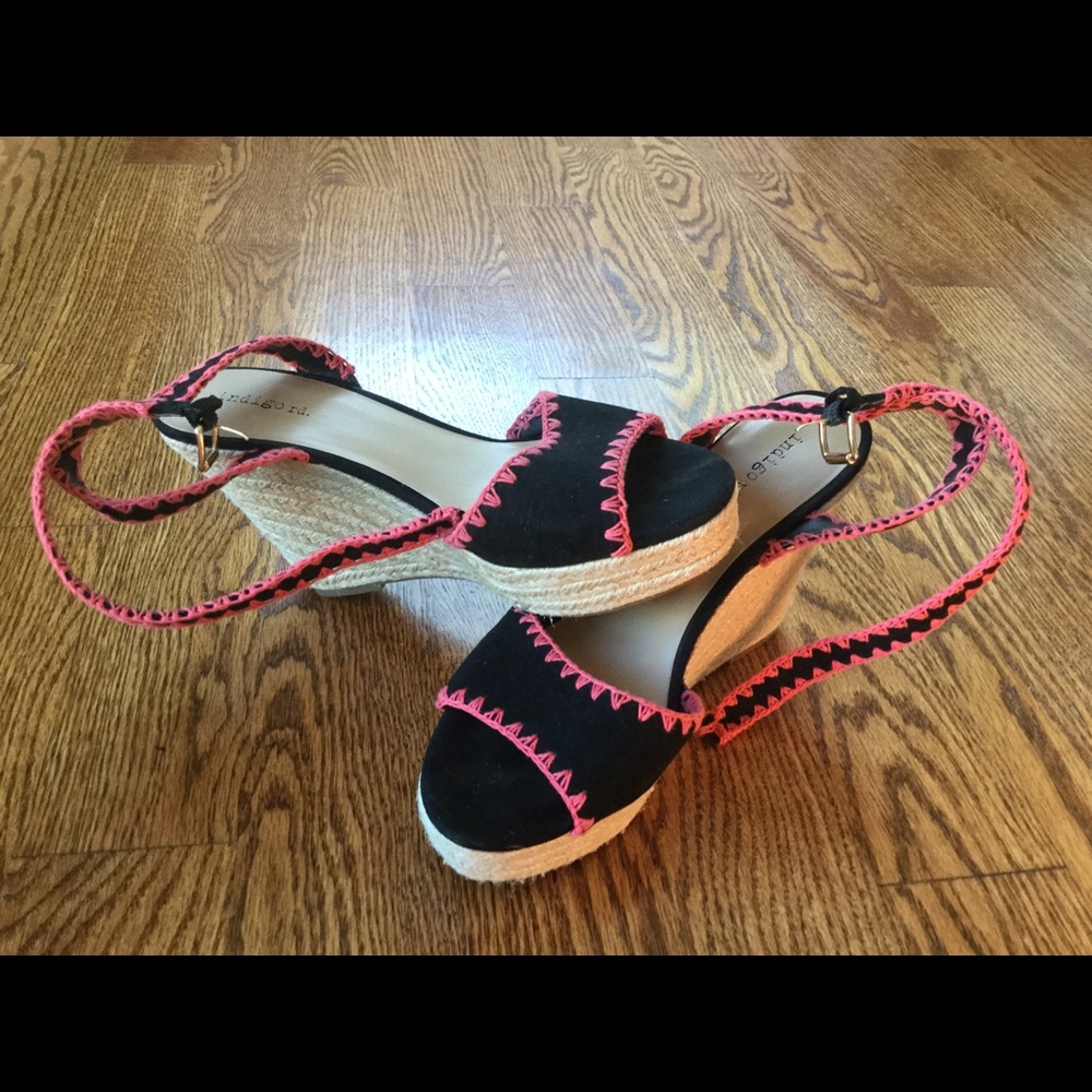 Indigo Rd. Wedges